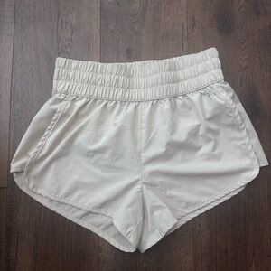 DSG Women's Cream High-Waist Athletic Shorts